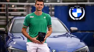 The season begins with the australian grand prix on march 17. Hubert Hurkacz Samochody Lubilem Od Dziecka Jezdzilem Po Torze Ferrari Sport Tvp Pl
