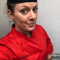 Amanda Widman's Instagram, Twitter & Facebook