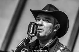 LUCA ROVINI: TRA LA VIA AURELIA E IL WEST