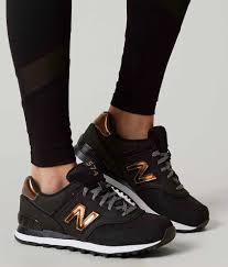 Image Result For Black New Balance 574 Women Celebrity Fashion Zapatos Tenis Para Mujer Zapato Deportivo De Mujer Zapatos Mujer Planos