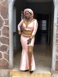 Voir plus d'idées sur le thème mode africaine robe, mode africaine, robe africaine tendance. Bazin Avec Broderie Womens Maxi Dresses Maxi Dress Dresses