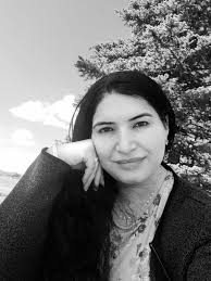 Hei .Guys . My name is Ana Arsene . I am from Romania but i am living in  United Kidom . I am here because i wanna to start my own business