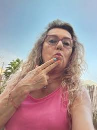 I'm single and looking for a serious guy to spend the rest of my life  with❤️ 📲 https://ln.run/5wcvF