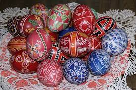 Spring decorations, spring decor, table settings, fresh flowers, spring.ifollow on instagram: Unique Russian And Ukranian Easter Eggs Decoration Techniques And Painting Ideas