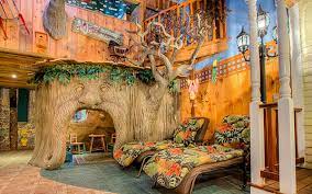 From classics like beauty and the beast, cinderella and sleeping beauty, to more recent hits like frozen and tangled.expect refined, storytelling décor and magical touches that will surprise and delight the whole family, as only disneyland paris can do. 19 Best Kid Themed Hotel Rooms 2020 Family Vacation Critic