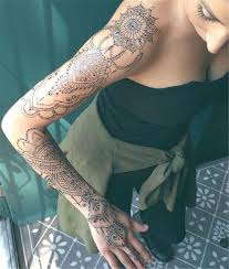 50 Awesome Sleeve Tattoos For Women Which You Will In Love With Cute Hostess For Modern Women In 2020 Sleeve Tattoos For Women Henna Tattoo Henna Inspired Tattoos
