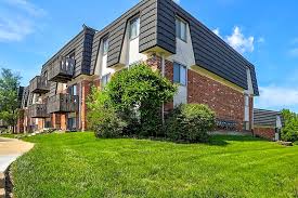 Galaxy apartments rapid city sd low income apartments : Summit East Plaza Apartments 217 Ne Independence Ave Lees Summit Mo Apartments For Rent Rent Com