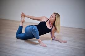 Go from studio to street with new leggings, jackets, bras, & accessories from alo. Kula Yoga Teacher Sary Davis Shares Her Love Of Yoga Nature