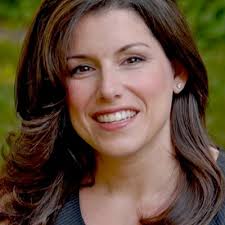 Alyssa Knobel (@alyssaknobel)