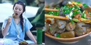 Tutorial lengkap membuat video animasi dan rekomendasi aplikasi pembuat video animasi untuk pc dan online. Viral Video Wanita Cantik Bikin Oseng Oseng Batu Kali Begini Reaksinya Saat Makan Merdeka Com
