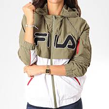 Un modèle modulable que vous pourrez associer à la doudoune assortie de la collection, grâce à un système d'attaches innovant. Fila En Ligne Nouvelle Collection Sur Zalando