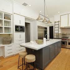 Pin By Poppy And Claude On Delicious Kitchens Contemporary Kitchen Design Contemporary Kitchen Grey Kitchen Designs