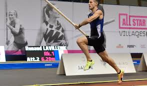 His characteristically 'broken' voice makes for a very distinctive vocal style. Retour En Images Sur Les Moments Forts Du All Star Perche Remporte Par Renaud Lavillenie Clermont Ferrand 63000