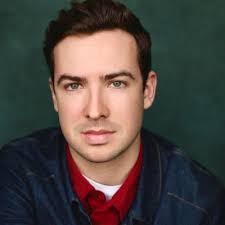 Robin Kent's Instagram, Twitter & Facebook