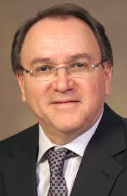 Luis Moll's Instagram, Twitter & Facebook