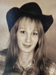 Rita Russ's Instagram, Twitter & Facebook