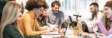 The Top 8 Digital Marketing Careers [+Salary Guide]