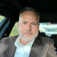 Scott Hills's Instagram, Twitter & Facebook