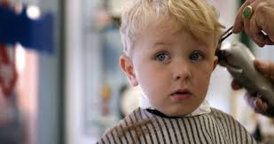 Uno dei tagli più classici e senza dubbio tra le preferenze di mamme e bambini è un taglio con rasatura sui due lati … 5 Buoni Motivi Per Tagliare I Capelli Ai Bambini Le Nuove Mamme