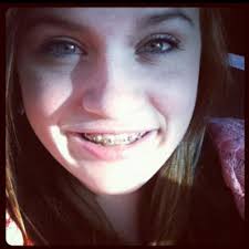 Kasey Amos's Instagram, Twitter & Facebook