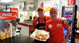 Mama Grilled Cheese Demenagement Et Pendaison De Cremaillere