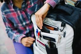 Straight razors and blades for. Packing List Ultimate Guide