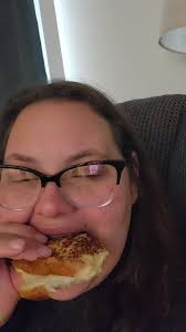 Dog Feed Training Smacking Hand Dinosaur