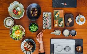 أشهر مطاعم سوشي في ابوظبي والتي تعد السوشي على الطريقة التقليدية ماي بيوت