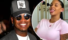 Ne-Yo grins at NYC hotspot Little Sister... after wife Crystal Renay files  for divorce