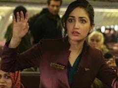 Chor Nikal Ke Bhaga Trailer: A Hijack Threatens Sunny Kaushal And Yami  Gautam's Grand Heist Plans