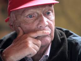 Niki lauda verbrennung fahrer waren auf den falschen reifen video. Lungen Op Niki Lauda Auf Dem Weg Der Besserung Formel 1 Vol At