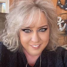 Why were people less overweight 40 years ago despite consuming more carbs?