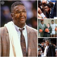🏀🎂On September 2, 1941 the late John Thompson was born in Washington,  D.C.. At Archbishop Carroll High School, Thompson emerged as a standout  center, playing in three consecutive City Championship games (1958–1960).