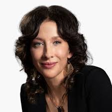 Ashley River's Instagram, Twitter & Facebook