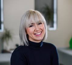 babyballet » Leah moves from one bar to another!