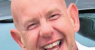 Julian Clegg to open fun dog show