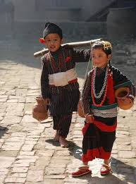 Nepali Kids In Theirs Newari Cultural Dress Nepal Culture Nepal Clothing Traditional Dresses