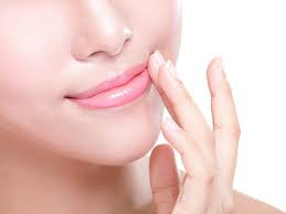 Pink lips, pink lips, pink lips. 10 Natural Ways To Make Your Lips Pink In A Week