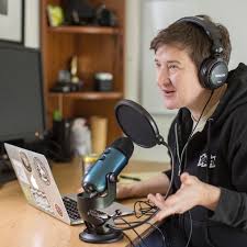 Explore live radio by rotating the globe. Community Radio Fights To Stay Live And Weird Despite Coronavirus The New York Times