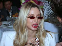 Loboda and pharaoh — boom boom (2020). Loboda I Fanat Narkoman Video Ekspress Gazeta