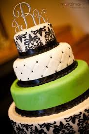 Black And Green Wedding Cake Black White And Green Wedding Cake Wedding Anniversary Cakes Green Wedding Cake Liquor Cake
