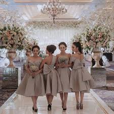 Team Bridesmaid Araolivelovestory In 2019 Braids Maid In 2020 Braids Maid Dresses African Bridesmaid Dresses Bridesmaid Dresses