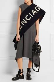 Noir Sac Porte Epaule En Daim Classic Metallic Edge City Mini Balenciaga Balenciaga Mini City Cool Outfits Fashion