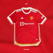 Very few changes were made to the kit until 1922 when the club adopted white shirts bearing a deep red v around the neck, similar to the shirt worn in the 1909 fa cup final. Football Kits Football Shirts Sports Direct