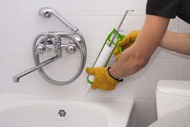 See how you can use the same tactics in your bathroom. 15 Cheap Bathroom Remodel Ideas