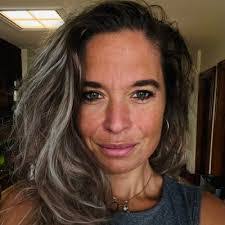 Amanda Eley's Instagram, Twitter & Facebook