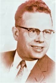 Richard Dills's Instagram, Twitter & Facebook