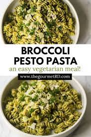 Broccoli Pesto Pasta Salad The Healthy Epicurean Recipe In 2021 Pesto Pasta Broccoli Pesto Vegetarian Recipes Easy