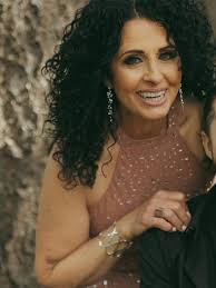 If the mamas want the full glam, I'm gonna give them the GLAM!! This mother  of the bride is absolutely stunning!! 🔥🙌🏽 📸: @samantha.mccleary.photo