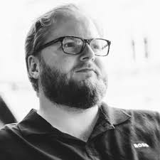 Mitarbeitende von IntelliShop AG